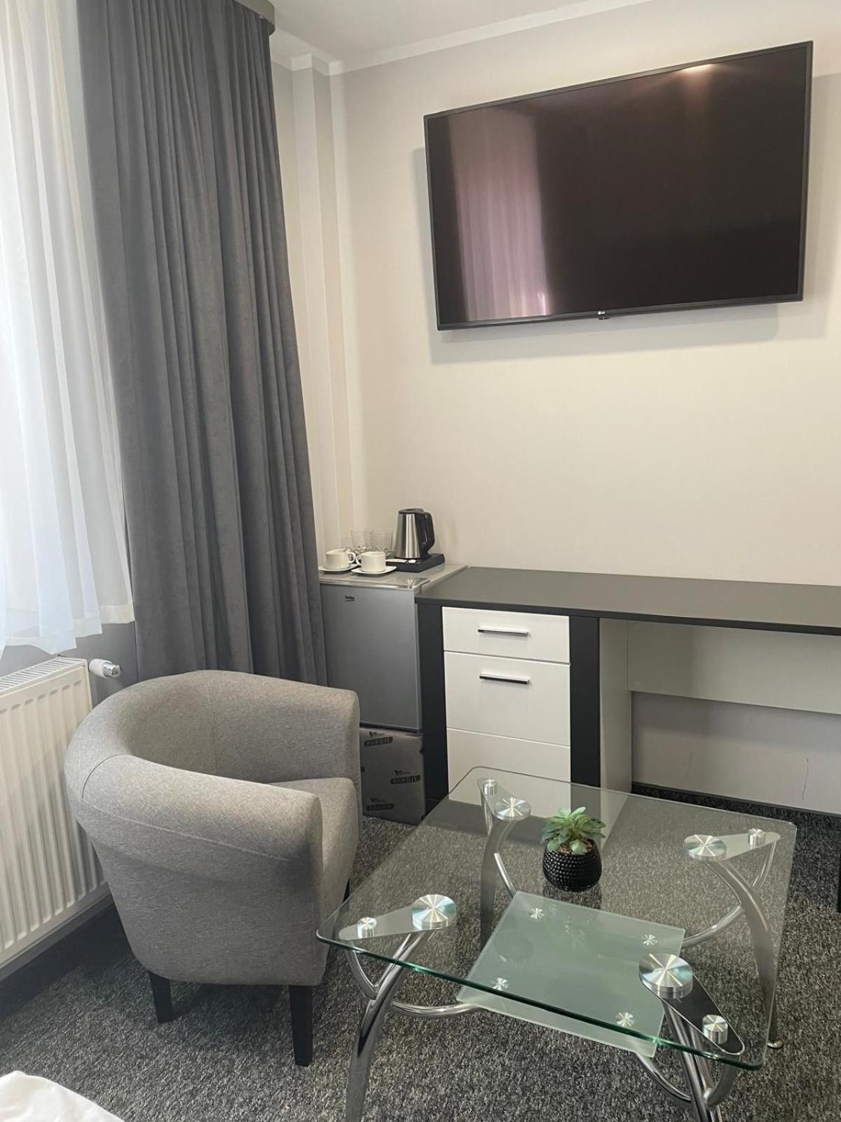 Strzelecka 1 Hotell Opole Eksteriør bilde